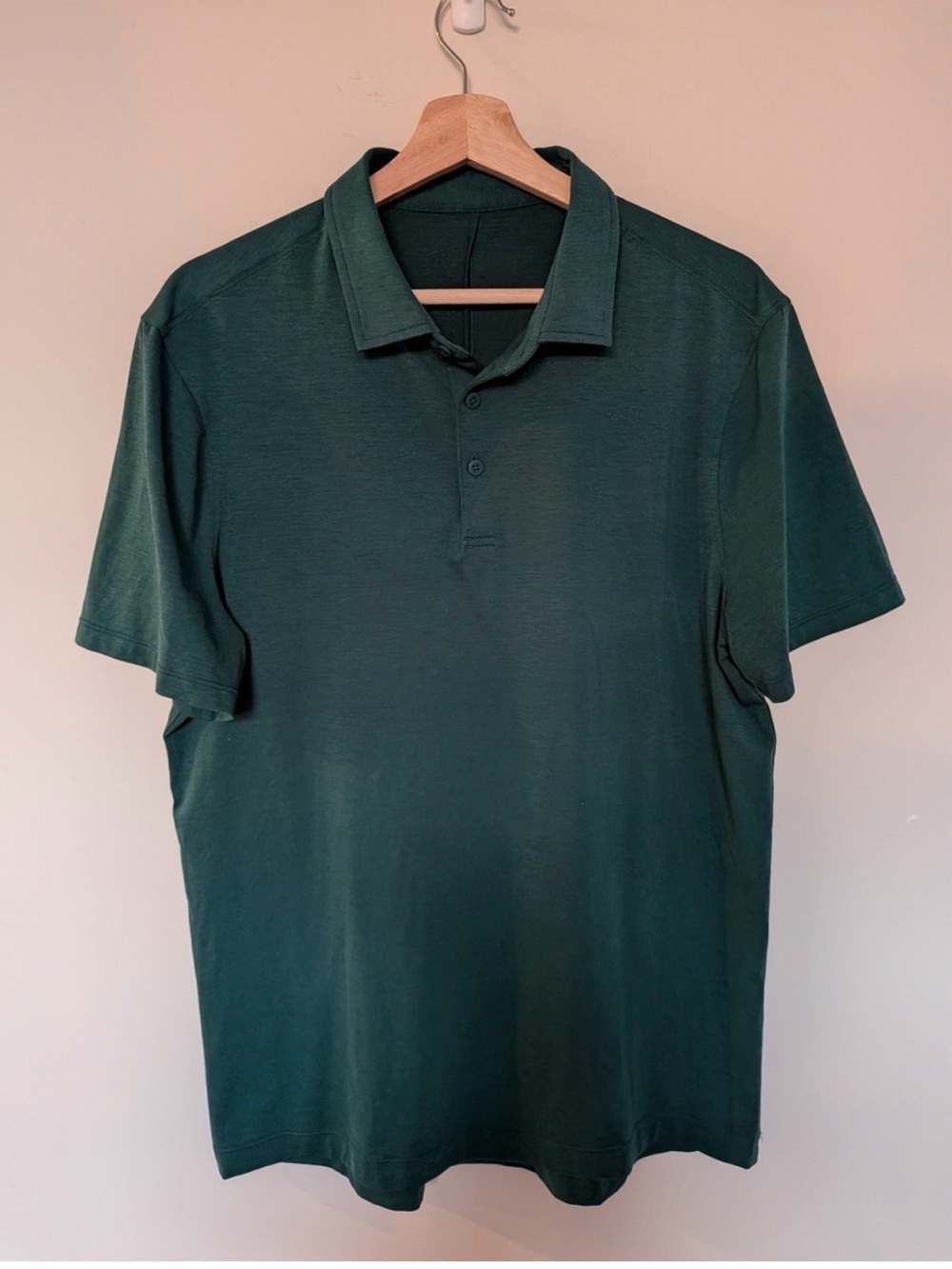 Lululemon Evolution Short-Sleeve Polo Shirt storm team size medium